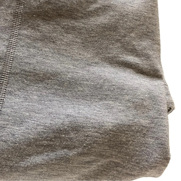 Indygena Women’s Two Toned Grey Lightweight Athletic  T-Shirt Size Small - Picture 12 of 13